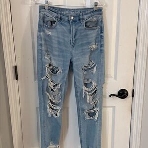 American Eagle Outfitters Ripped Light Blue Boyfriend Jeans. Size 6. Like new.